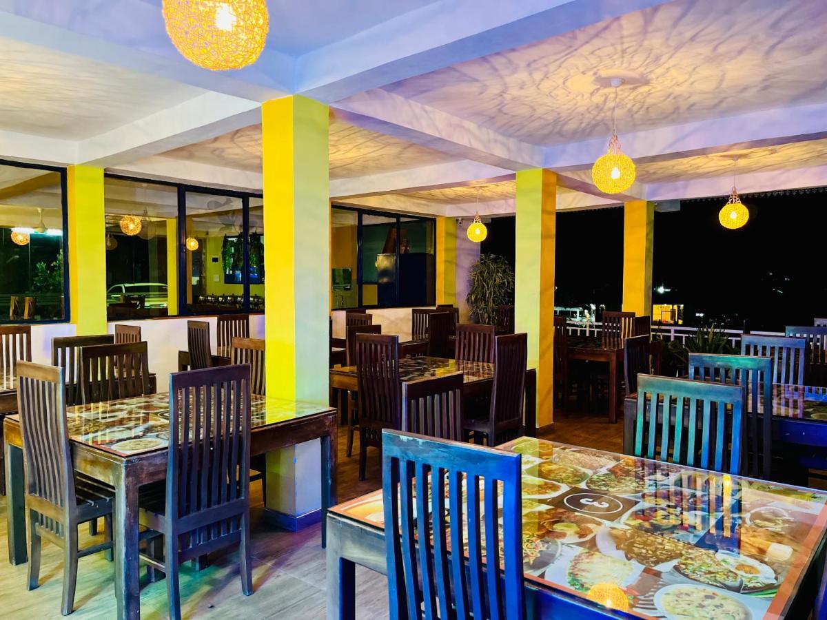 Grand Adamspeak Hotel Nallathanniya Exterior foto