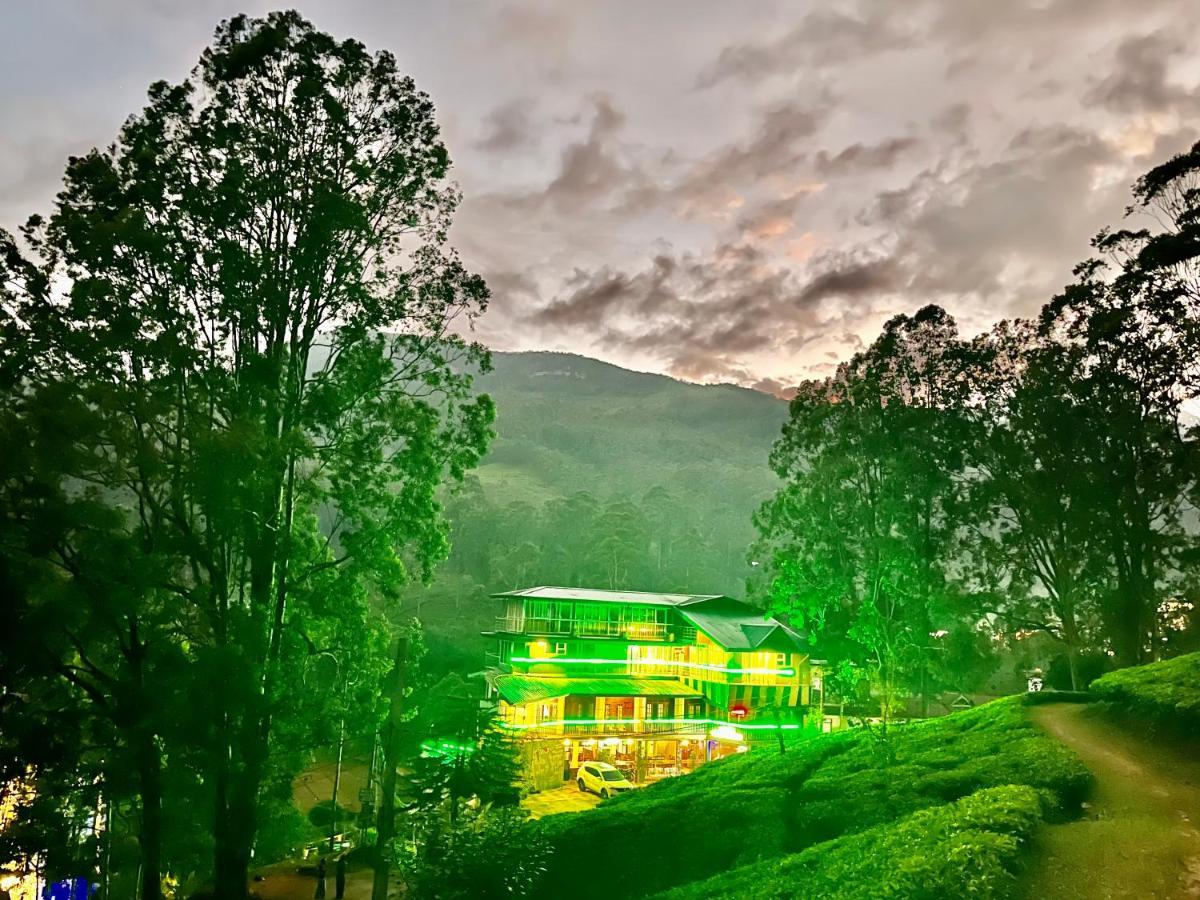 Grand Adamspeak Hotel Nallathanniya Exterior foto